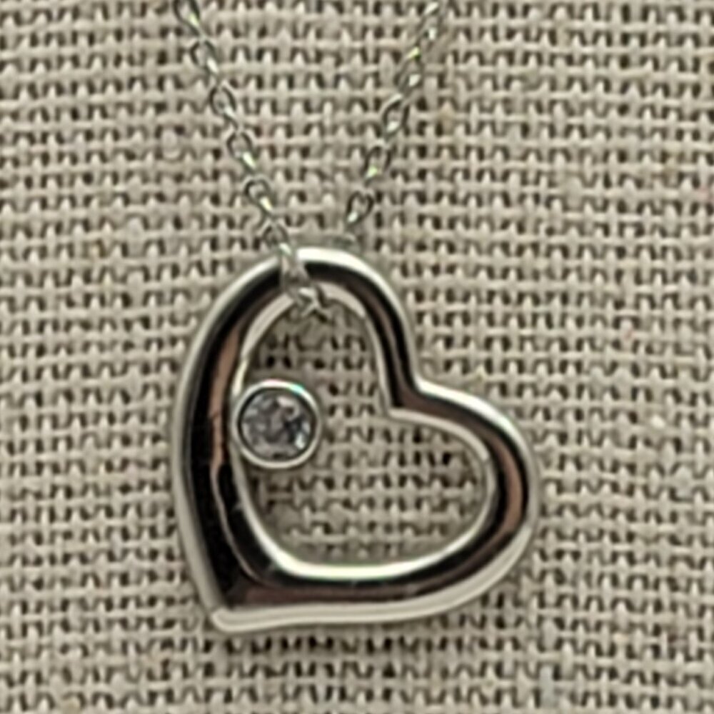 925 Silver Clear Cubic Zirconia Heart Pendant Necklace 17.5 Inch Lobster Clasp